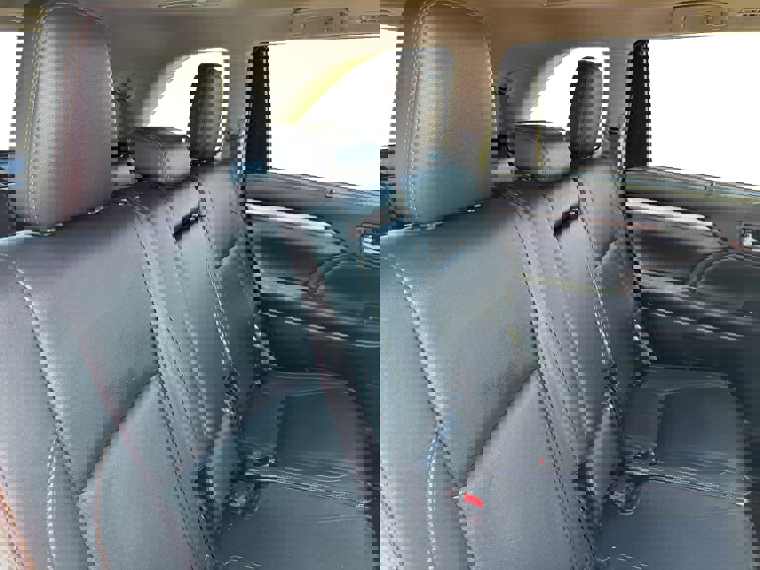 Used 2015 Toyota Highlander XLE image 18