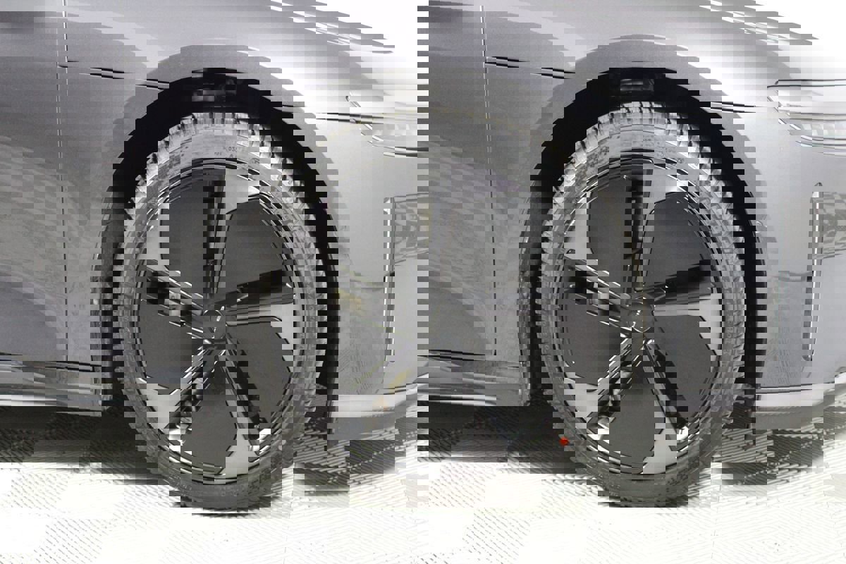 Used 2024 Lucid Air Pure image 53