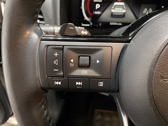 Used 2021 Nissan Rogue Platinum AWD/4WD image 14