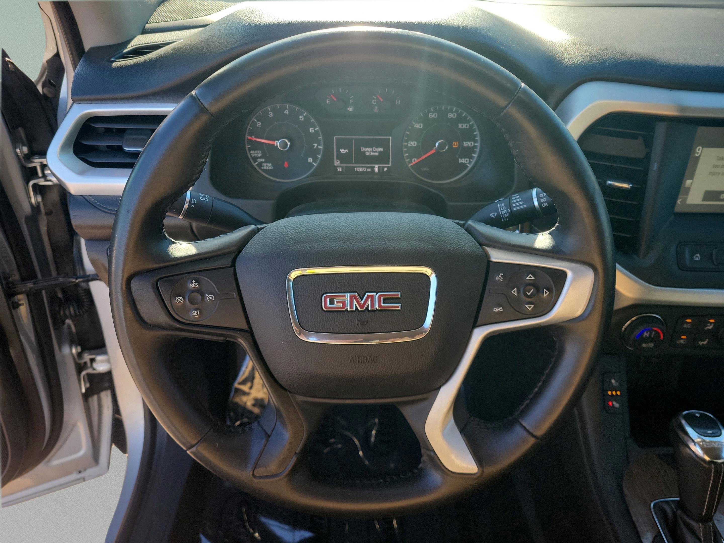 Used 2018 GMC Acadia SLE image 23