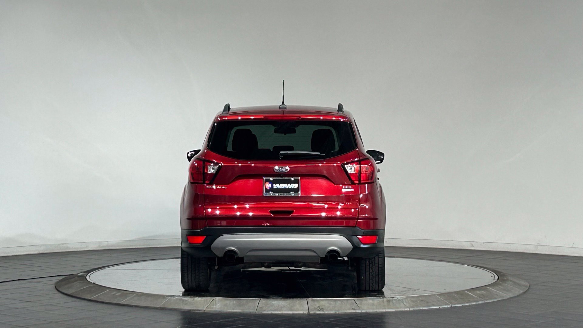 Used 2019 Ford Escape SEL AWD/4WD image 8