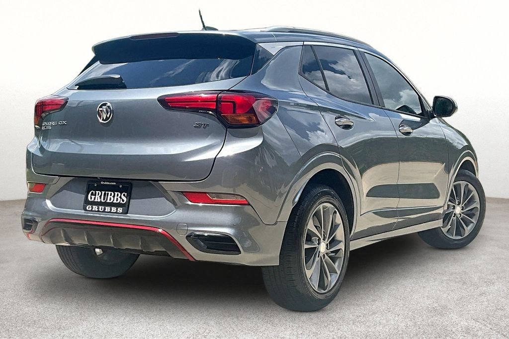 Used 2020 Buick Encore GX Preferred w/ Sport Touring Package FWD image 2