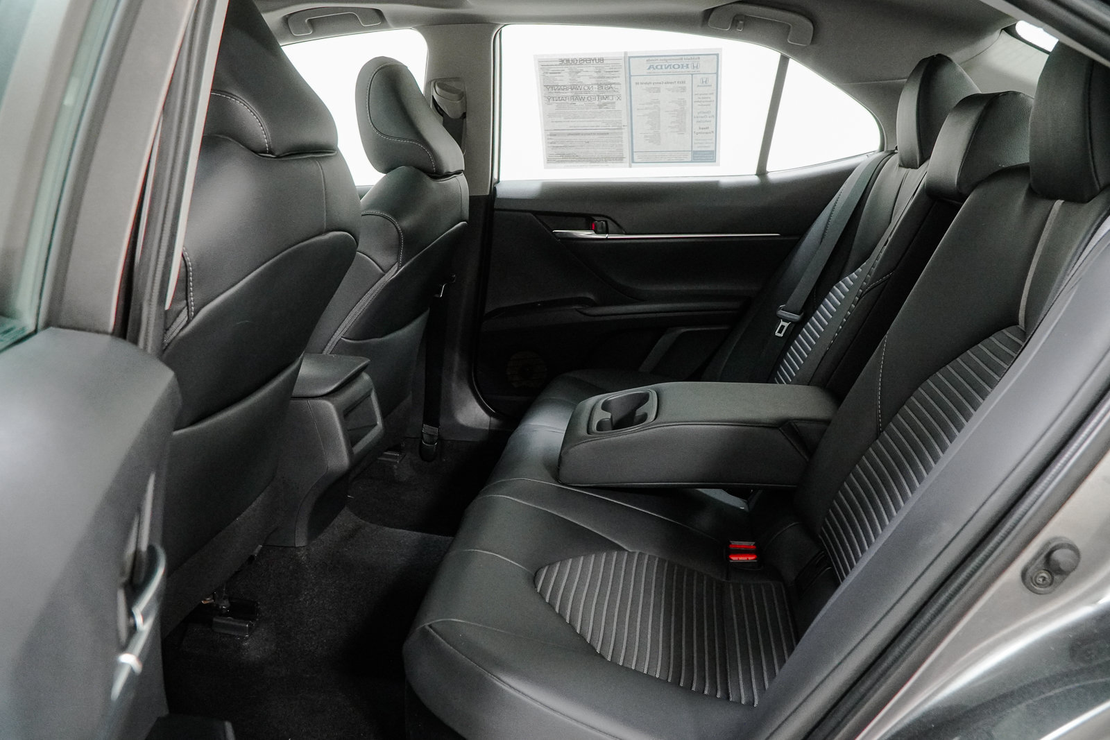 Used 2019 Toyota Camry SE w/ Audio Package FWD image 42