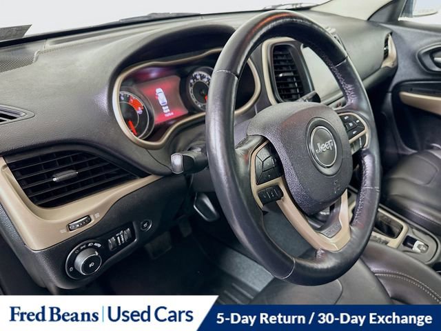 Used 2018 Jeep Cherokee Limited w/ High Altitude Package AWD/4WD image 14