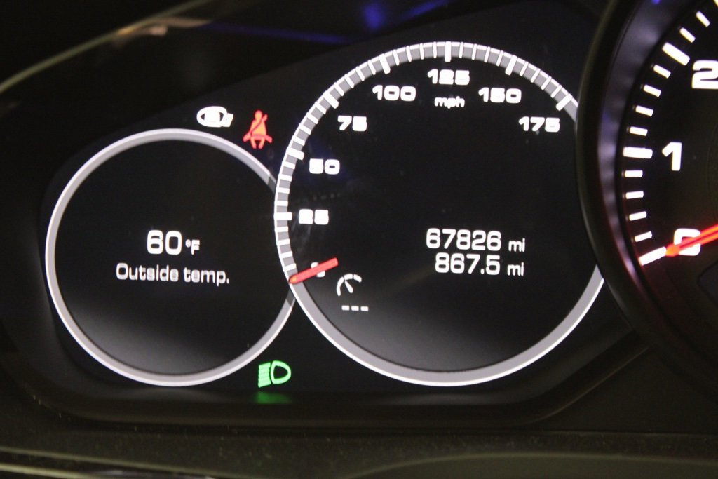 Certified 2020 Porsche Cayenne image 28