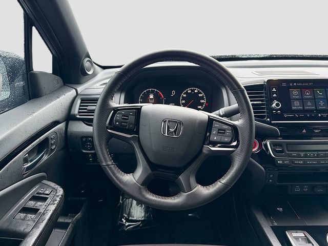 Certified 2025 Honda Ridgeline Black Edition image 23