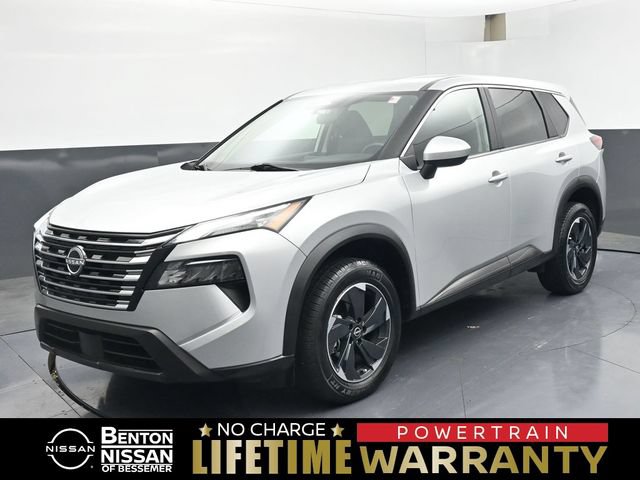 Used 2024 Nissan Rogue SV