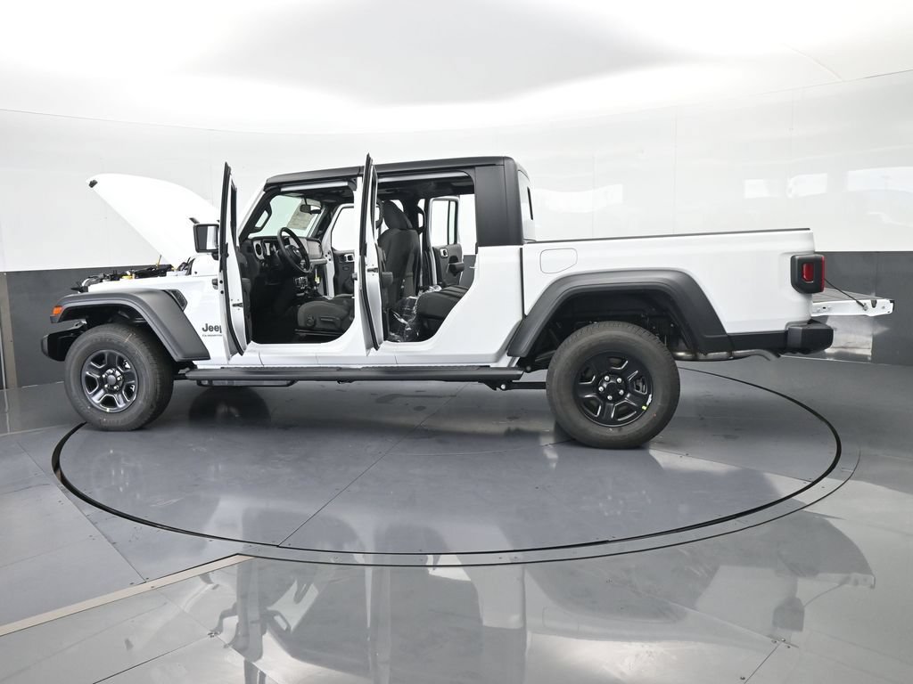 New 2026 Jeep Gladiator Sport AWD/4WD image 56