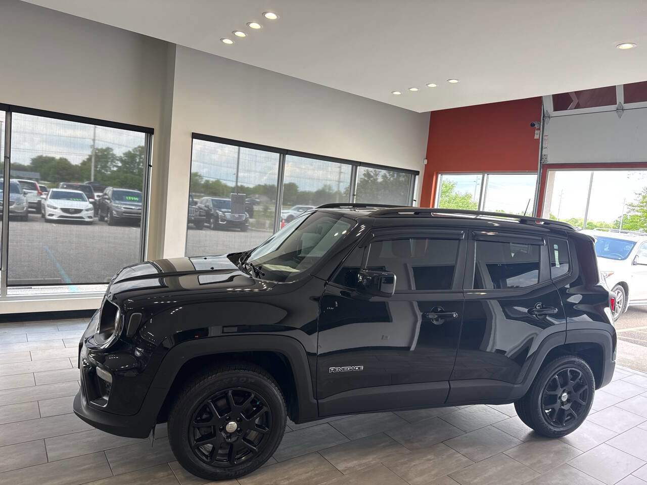 Used 2021 Jeep Renegade Latitude image 9
