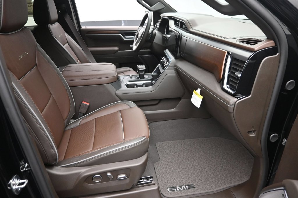 New 2026 GMC Sierra 1500 Denali AWD/4WD image 9