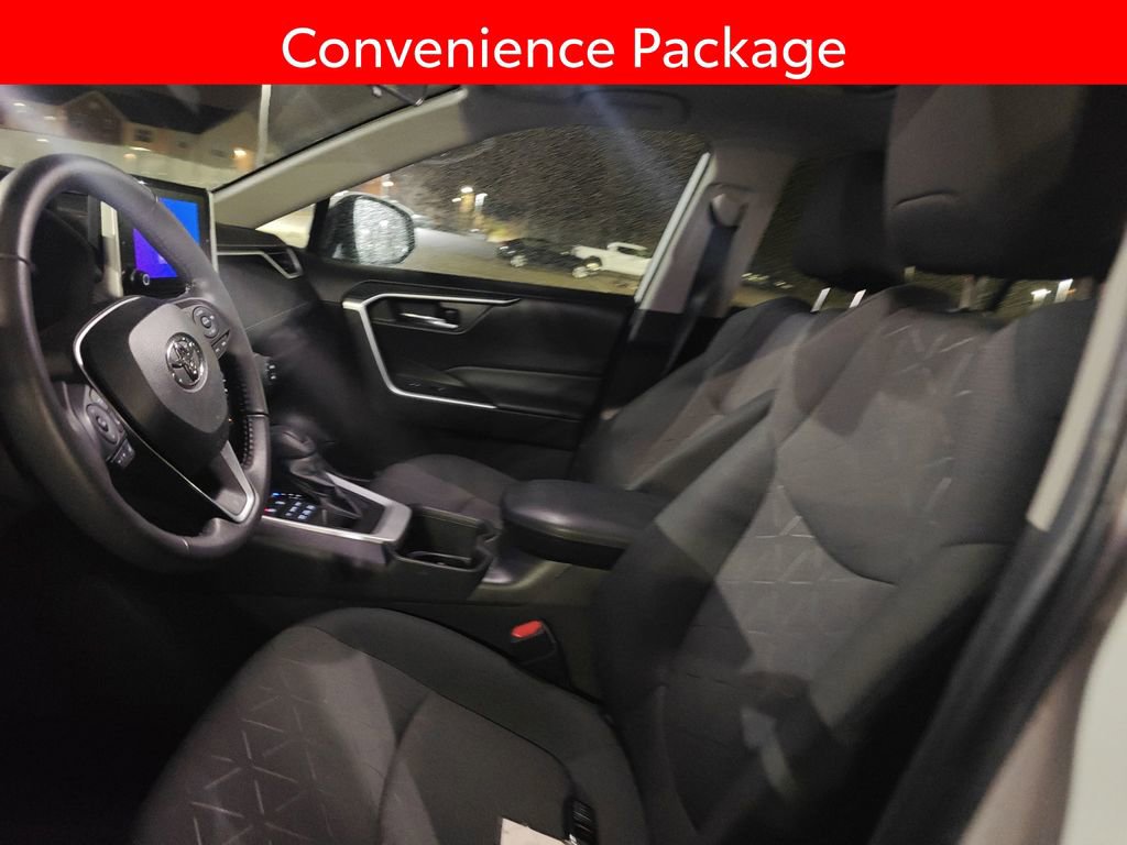 Used 2023 Toyota RAV4 XLE image 6