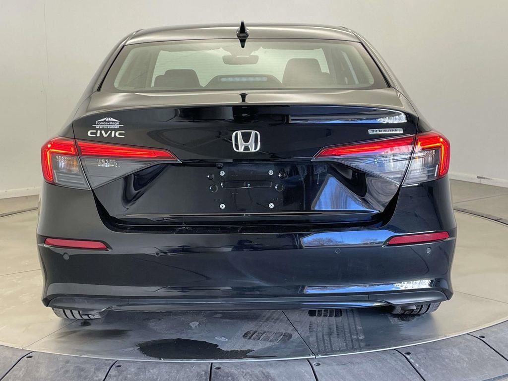 Used 2023 Honda Civic Touring image 6