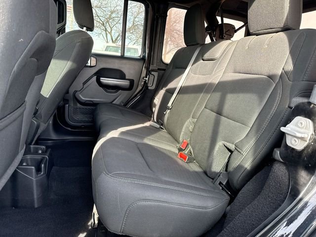 Used 2020 Jeep Wrangler Unlimited Willys image 23