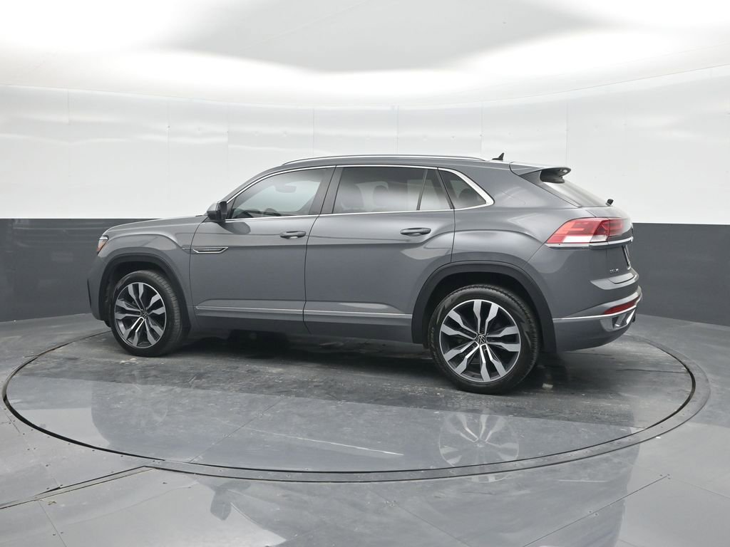 Used 2021 Volkswagen Atlas Cross Sport SEL R-Line image 27
