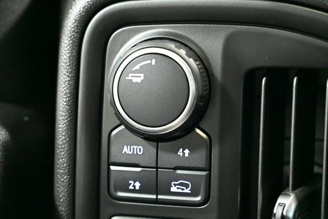 Used 2021 Chevrolet Silverado 1500 Custom image 38