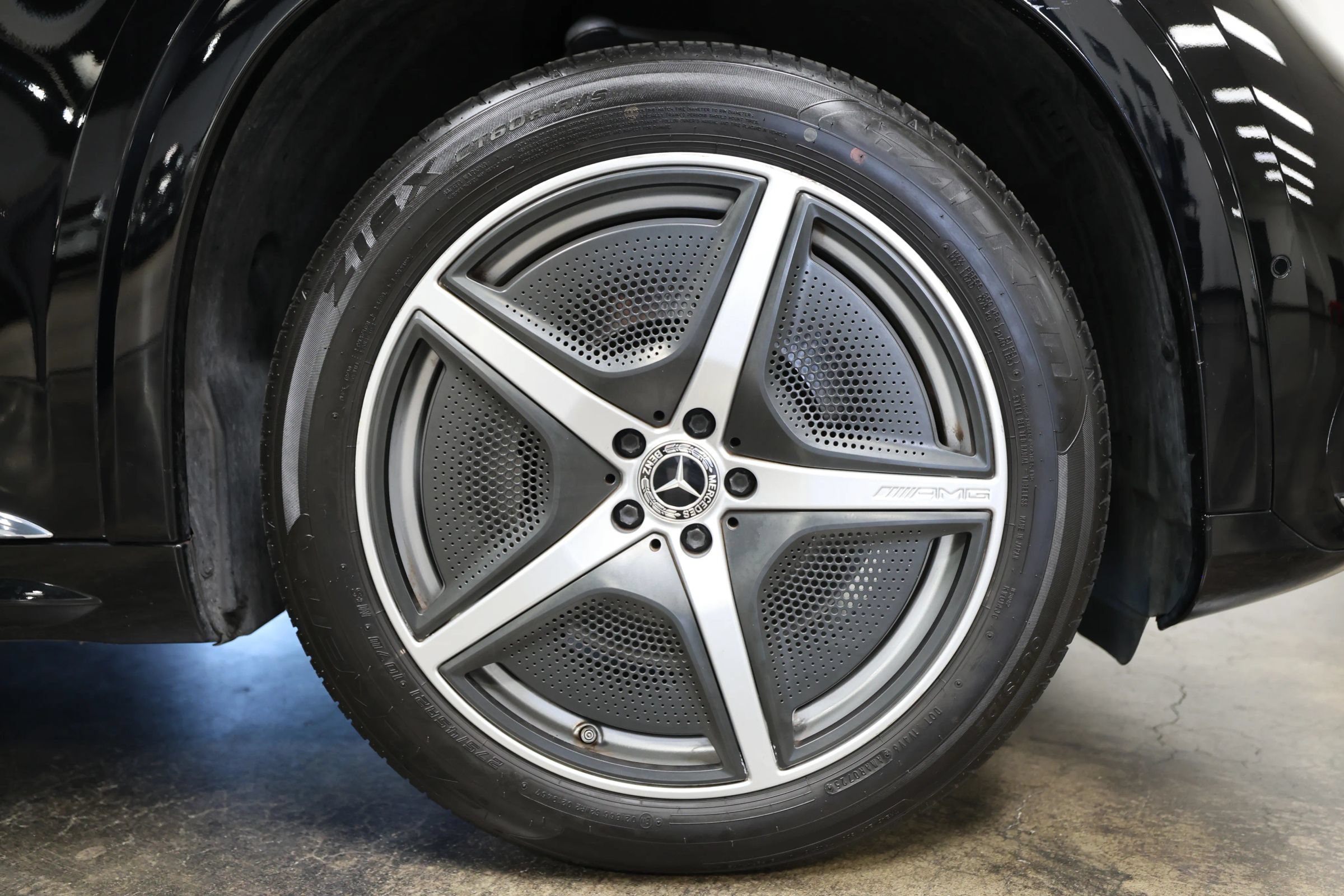 Used 2023 Mercedes-Benz EQS 580 4MATIC SUV image 18