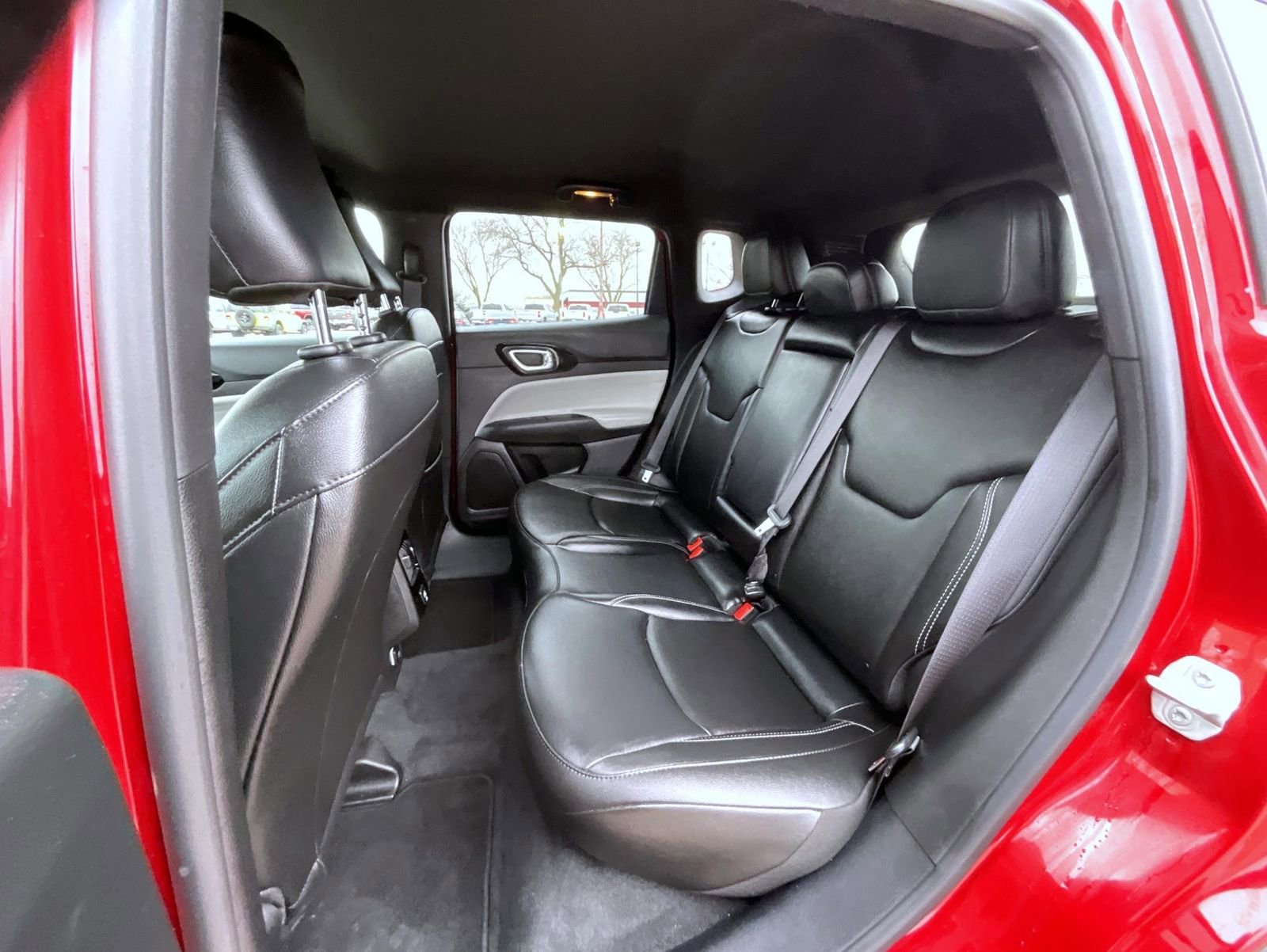 Used 2025 Jeep Compass Limited AWD/4WD image 20