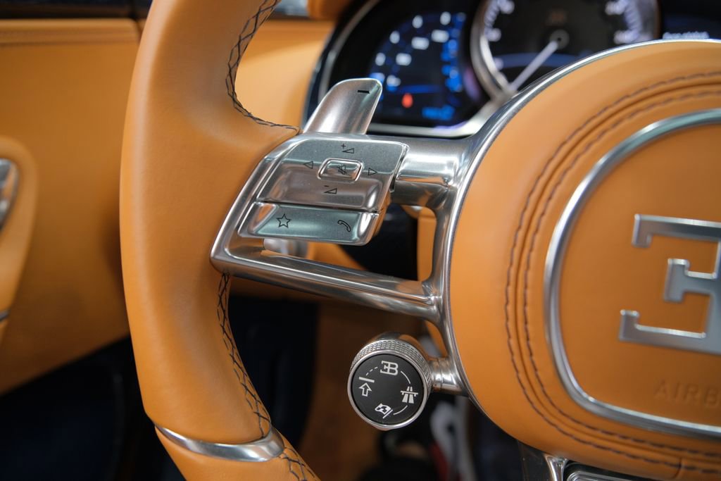 Used 2020 Bugatti Chiron AWD/4WD image 49