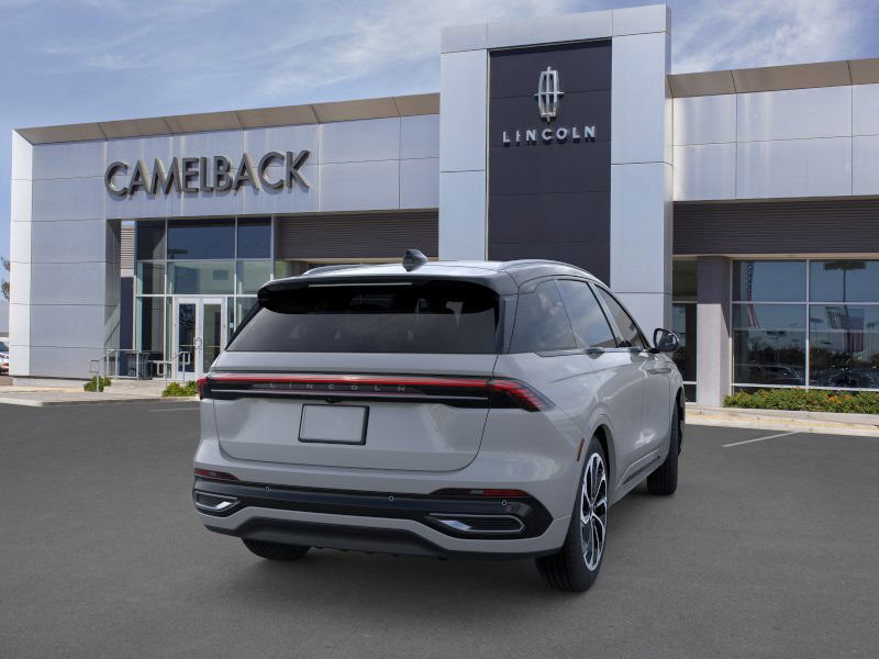 New 2026 Lincoln Nautilus Reserve image 8