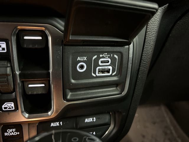 Used 2023 Jeep Wrangler Unlimited Rubicon w/ LED Lighting Group image 35