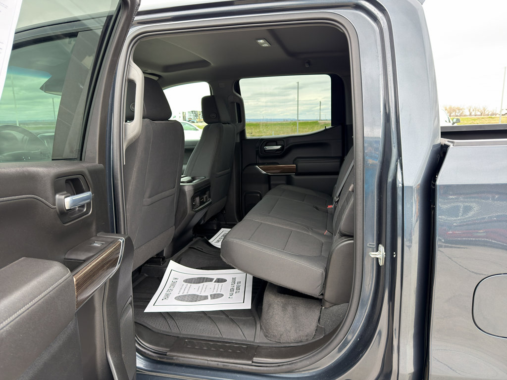 Used 2021 Chevrolet Silverado 1500 RST AWD/4WD image 18