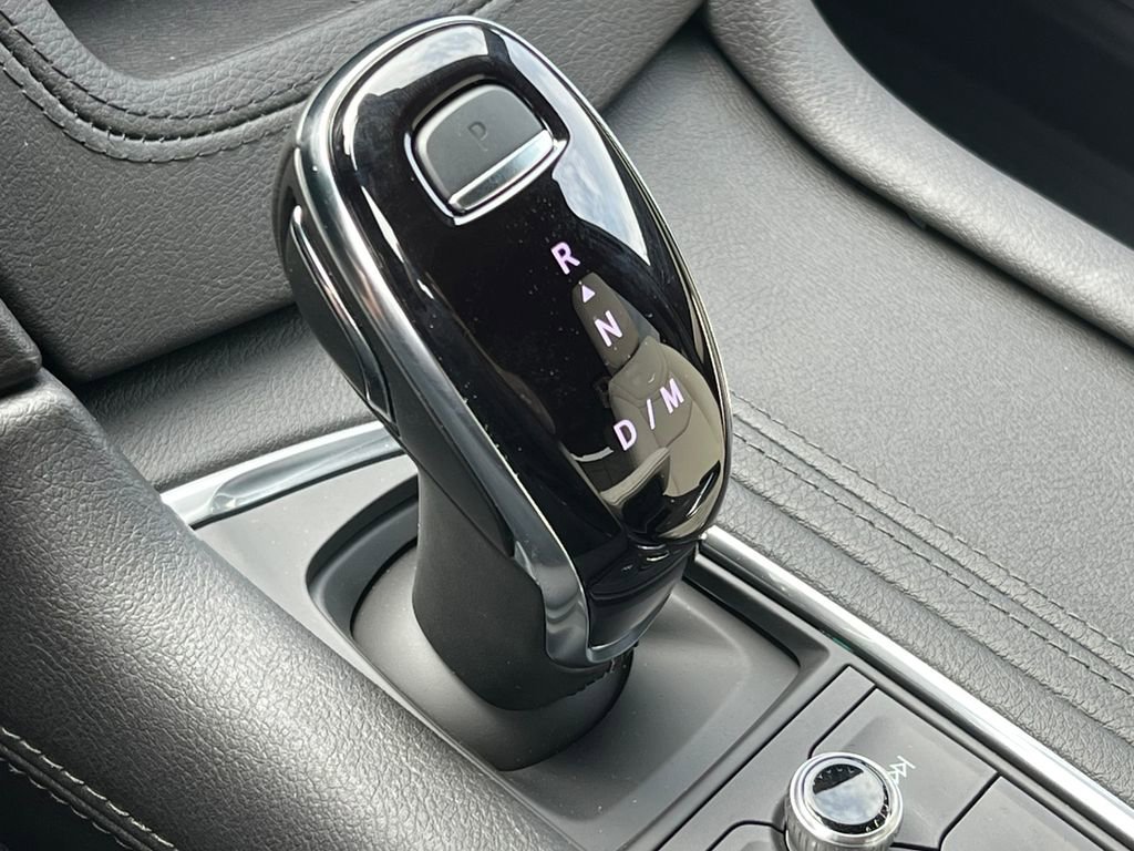 New 2026 Cadillac XT5 Sportv w/ LPO, Floor Liner Package image 26