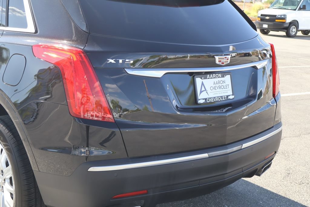 Used 2019 Cadillac XT5 FWD image 16