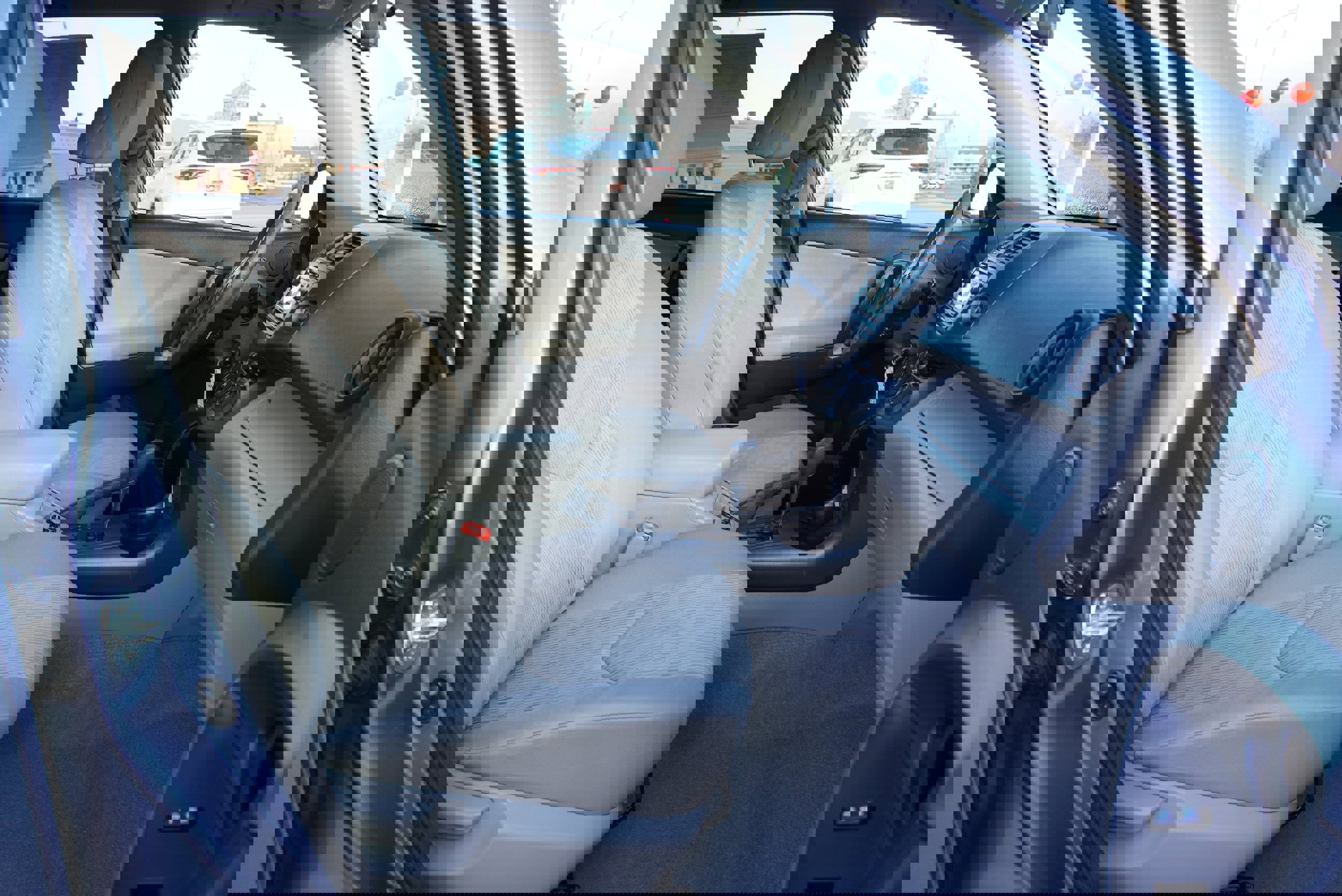 Used 2012 Toyota RAV4 4WD image 24