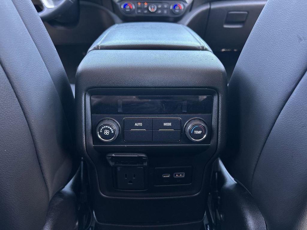 Used 2021 GMC Acadia SLT FWD image 21