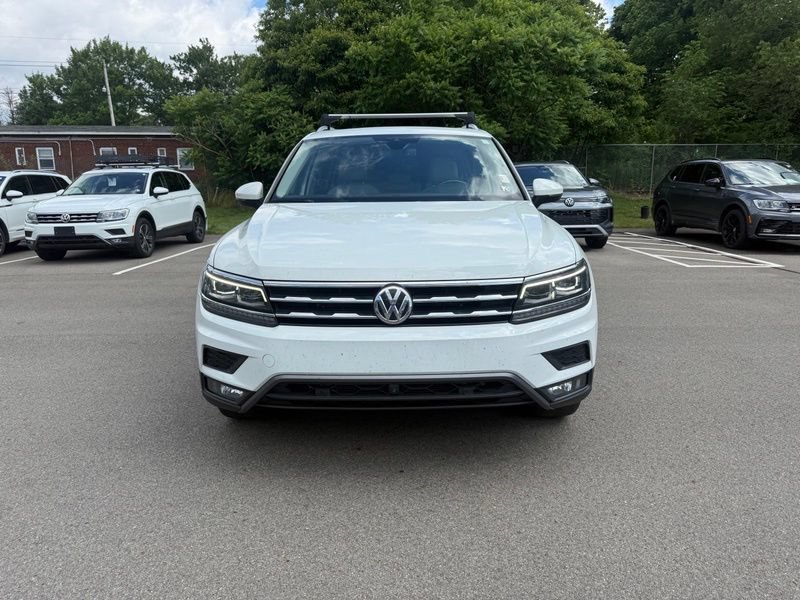 Used 2018 Volkswagen Tiguan SEL Premium AWD/4WD image 2