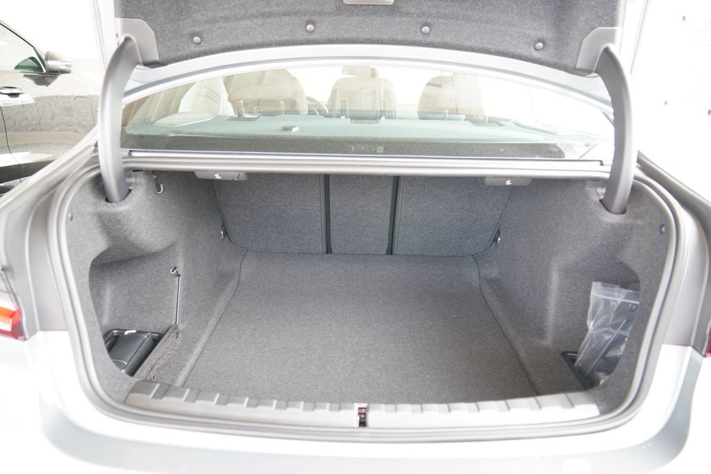 New 2026 BMW M340i w/ Premium Package RWD image 19