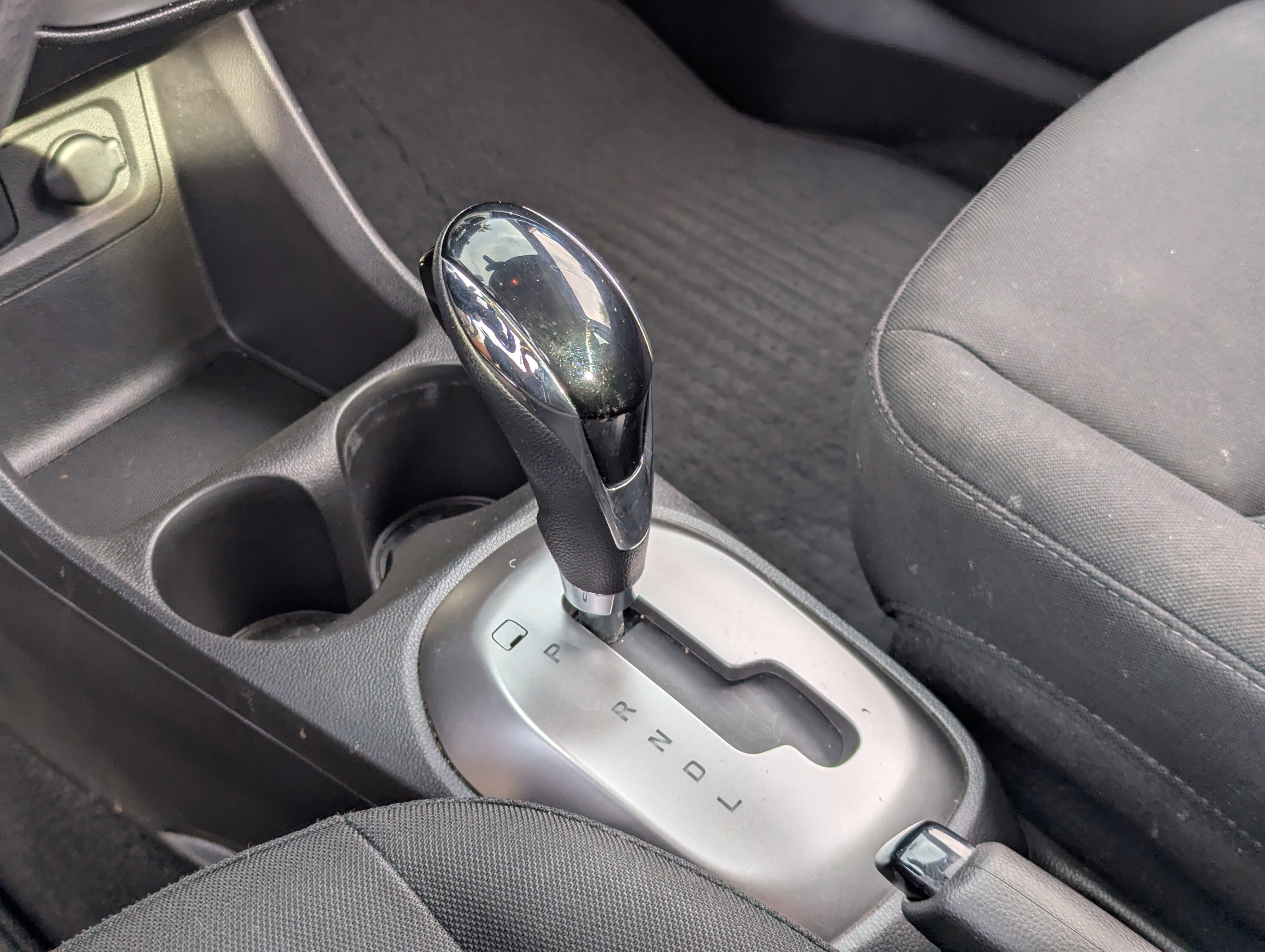 Used 2018 Chevrolet Spark LT image 27