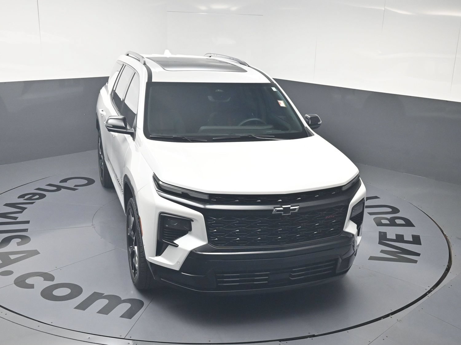 Used 2025 Chevrolet Traverse RS w/ LPO, Floor Liner Package FWD image 32