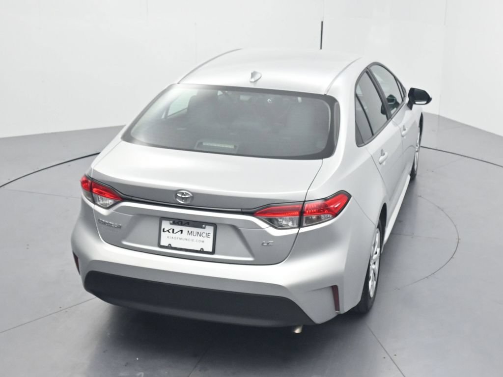 Used 2023 Toyota Corolla LE FWD image 47