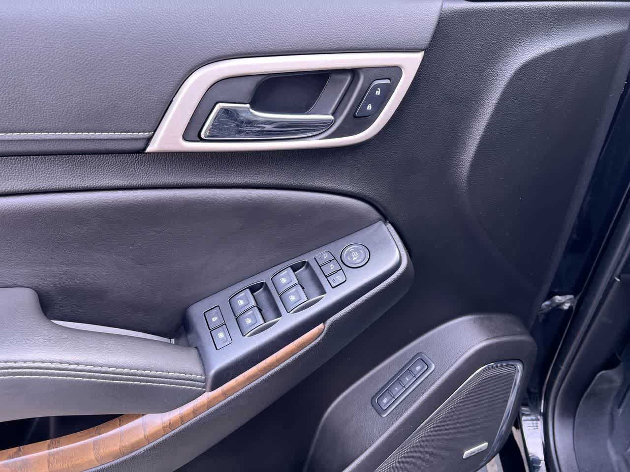 Used 2019 GMC Yukon Denali AWD/4WD image 13