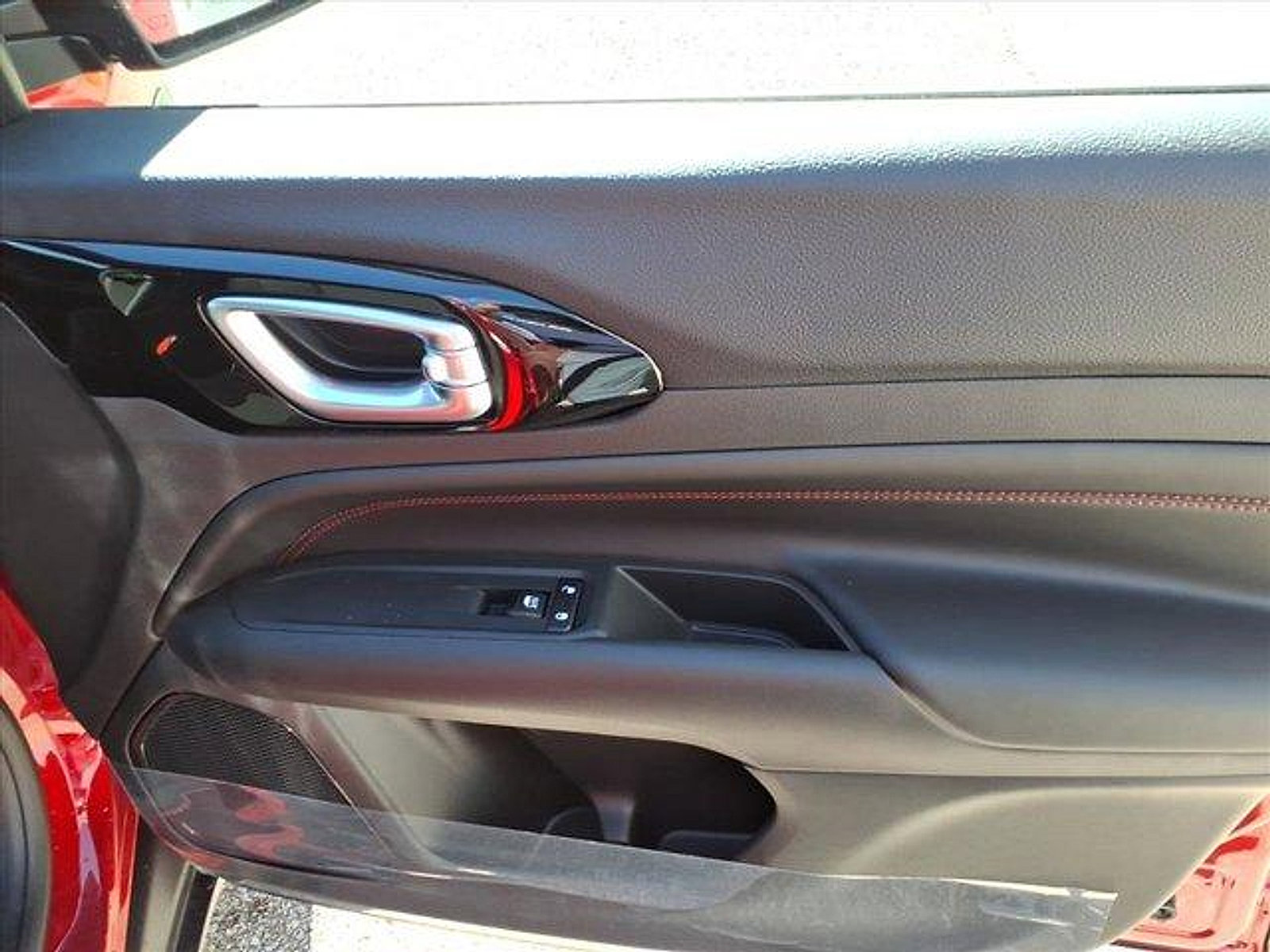 New 2026 Jeep Compass Trailhawk image 19