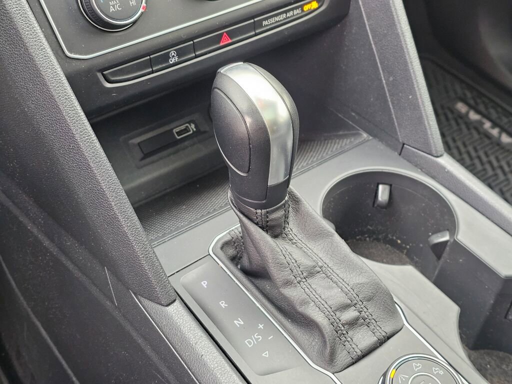 Used 2018 Volkswagen Atlas Launch Edition image 40