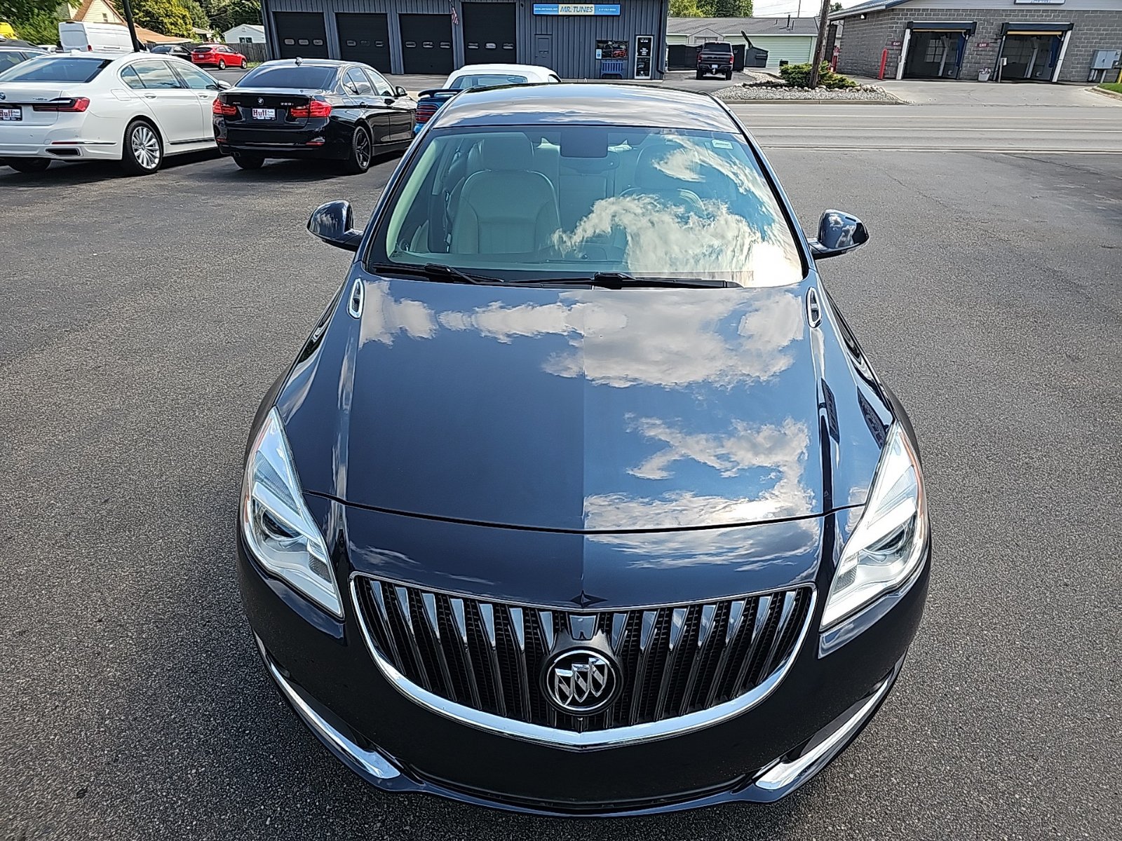 Used 2014 Buick Regal FWD image 11
