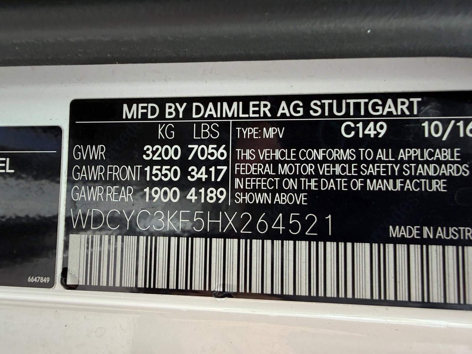 Used 2017 Mercedes-Benz G 550 image 28