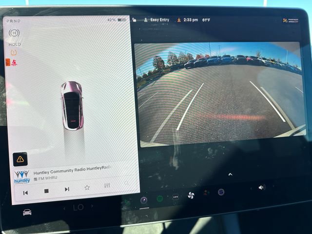 Used 2022 Tesla Model Y Performance image 28