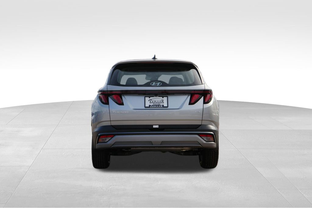 New 2026 Hyundai Tucson SE image 6