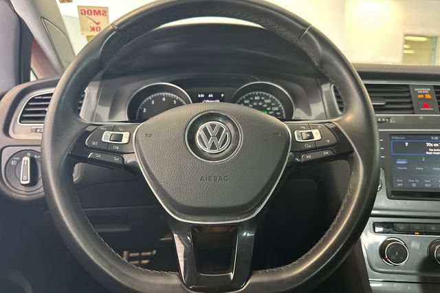 Used 2017 Volkswagen Golf Alltrack SE AWD/4WD image 28