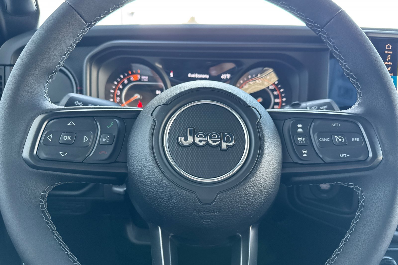 New 2026 Jeep Wrangler Unlimited Rubicon w/ Safety Group image 22