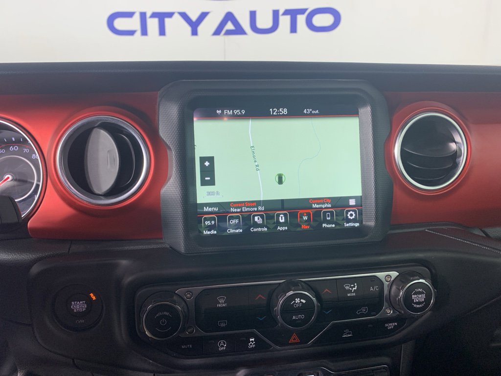 Used 2022 Jeep Wrangler Unlimited Rubicon w/ Xtreme Recon 35" Tire Package image 26