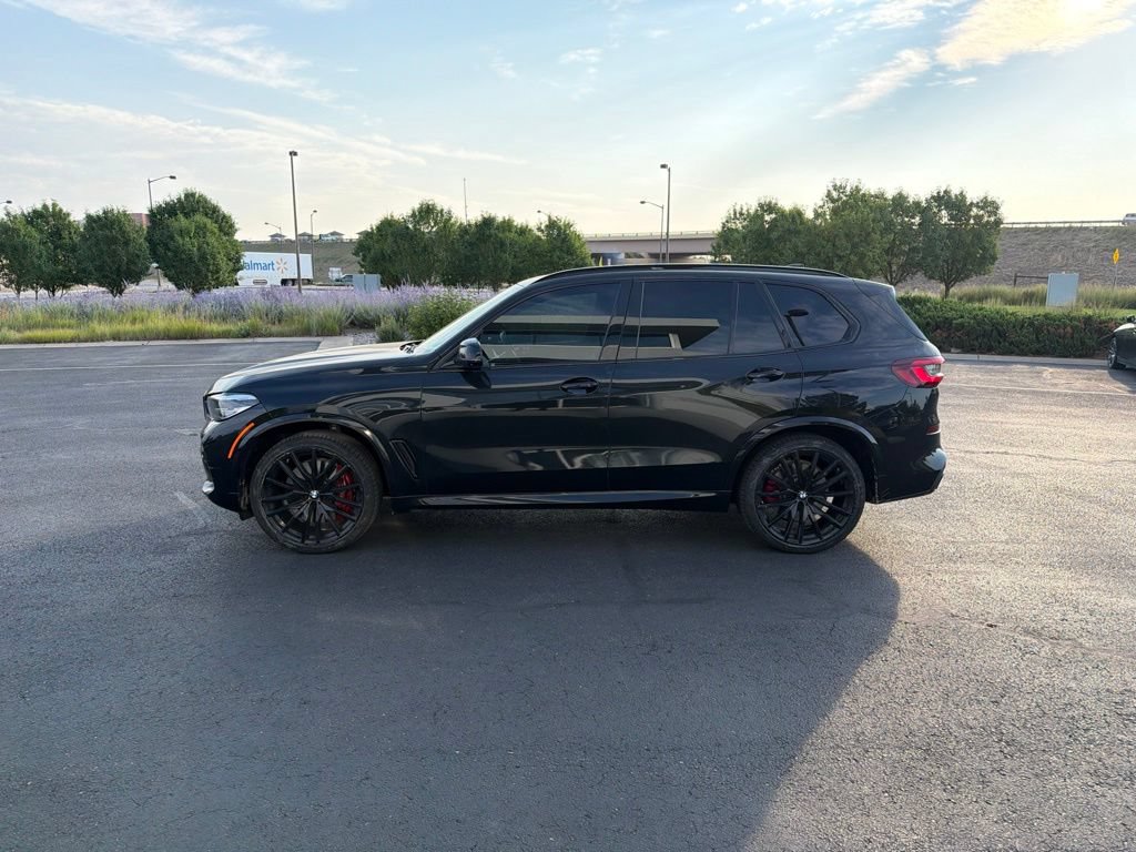 Used 2022 BMW X5 M50i w/ Dynamic Handling Package AWD/4WD image 2