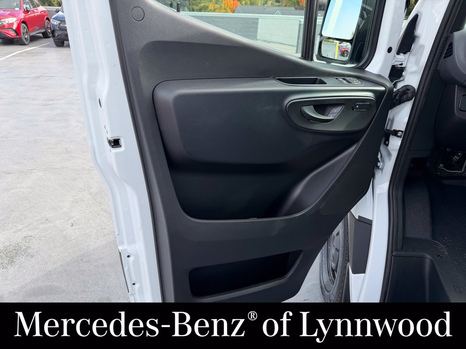 New 2026 Mercedes-Benz Sprinter 2500 image 13