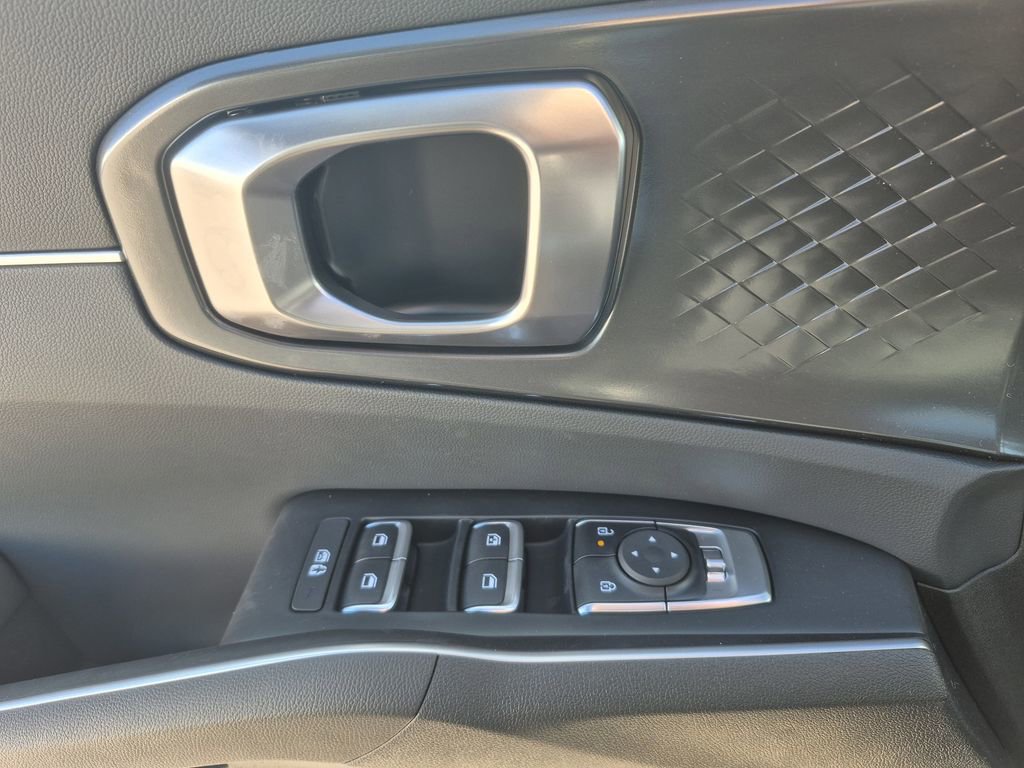 New 2026 Kia Sorento S image 7