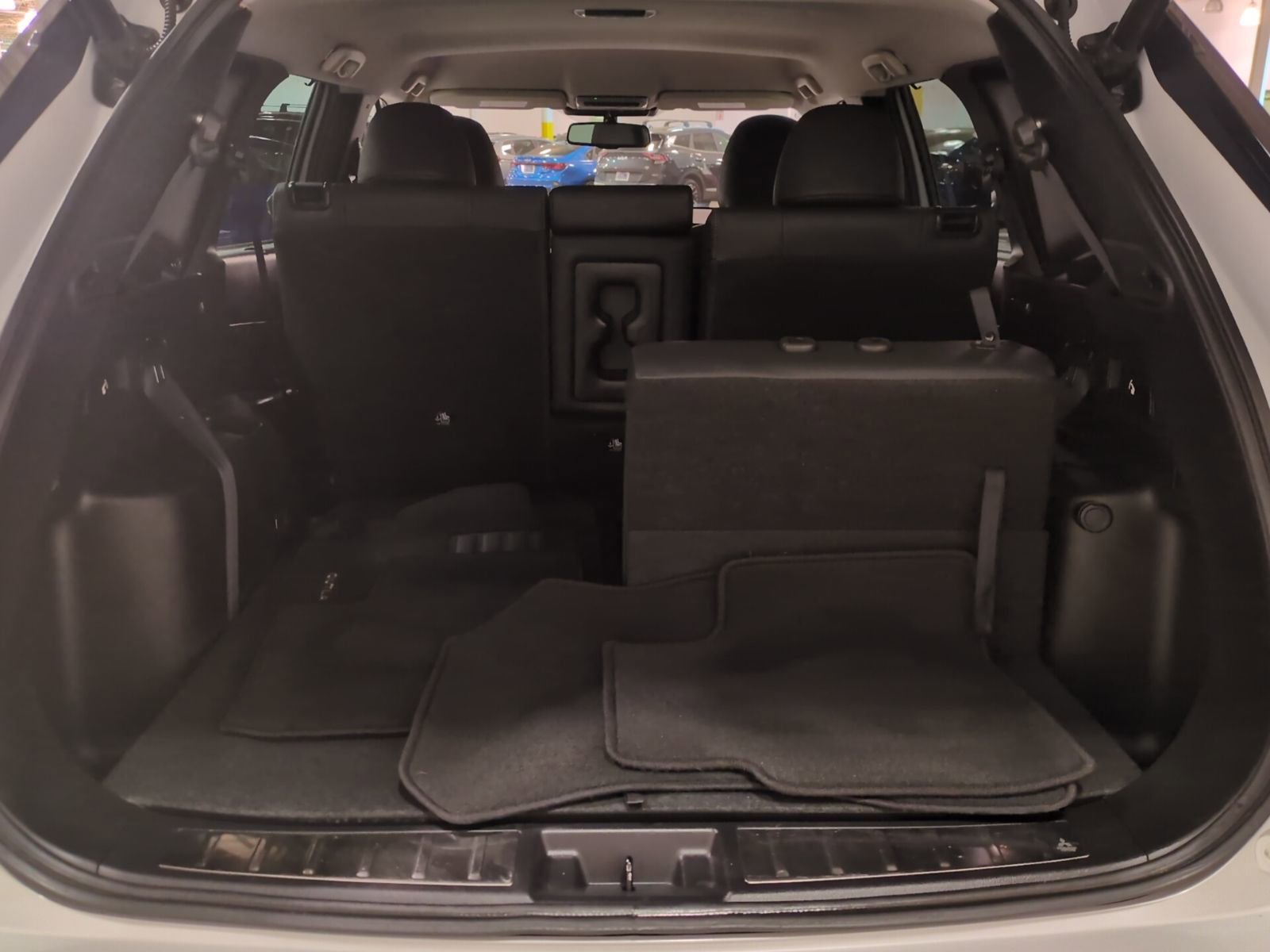 Used 2023 Mitsubishi Outlander SEL image 14