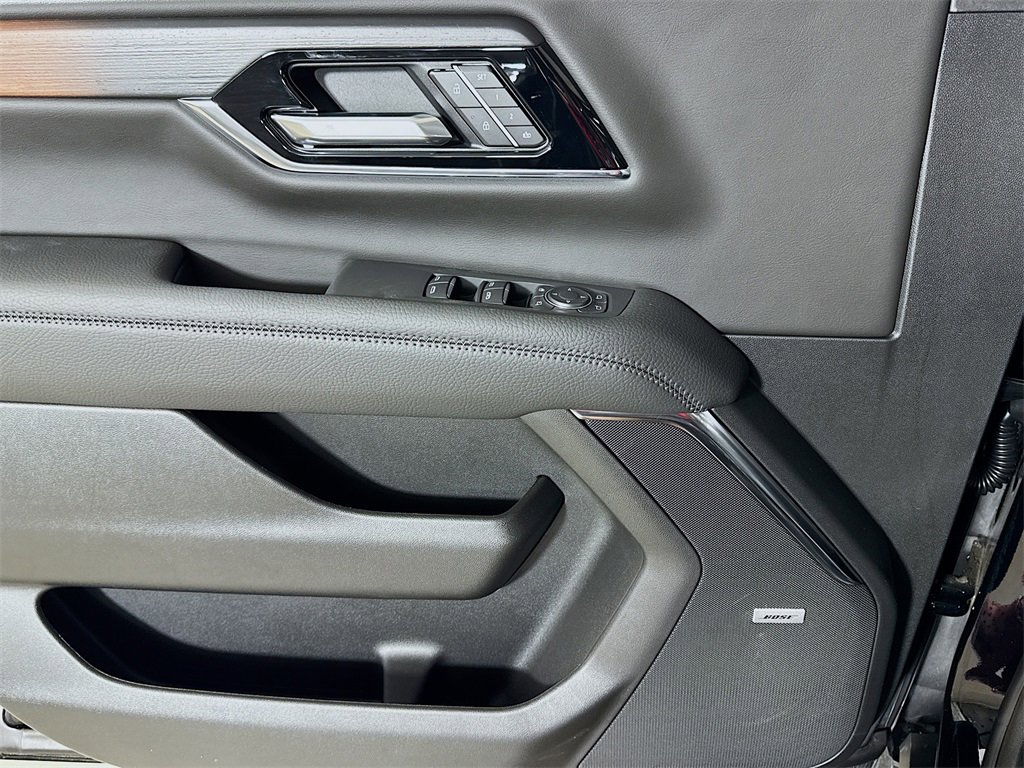 New 2026 GMC Yukon XL Denali w/ Sun & Power Step Package image 16