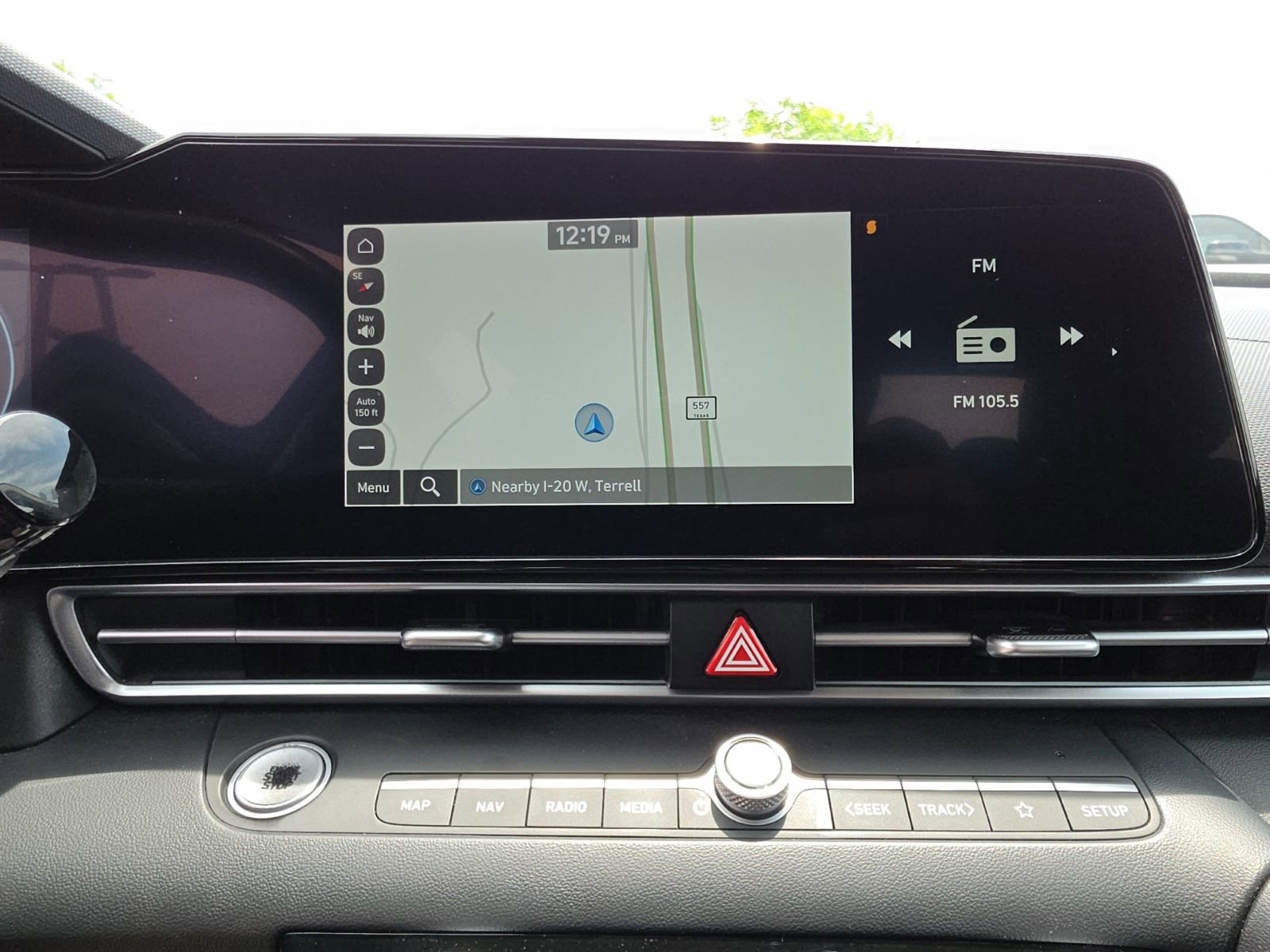 Used 2024 Hyundai Elantra SEL FWD image 22